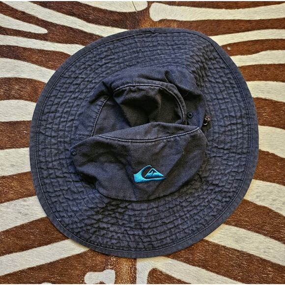 Vintage 90s Quiksilver Bucket Sun Hat Men Washed Blue Logo Skater Surf Grunge - Picture 1 of 4